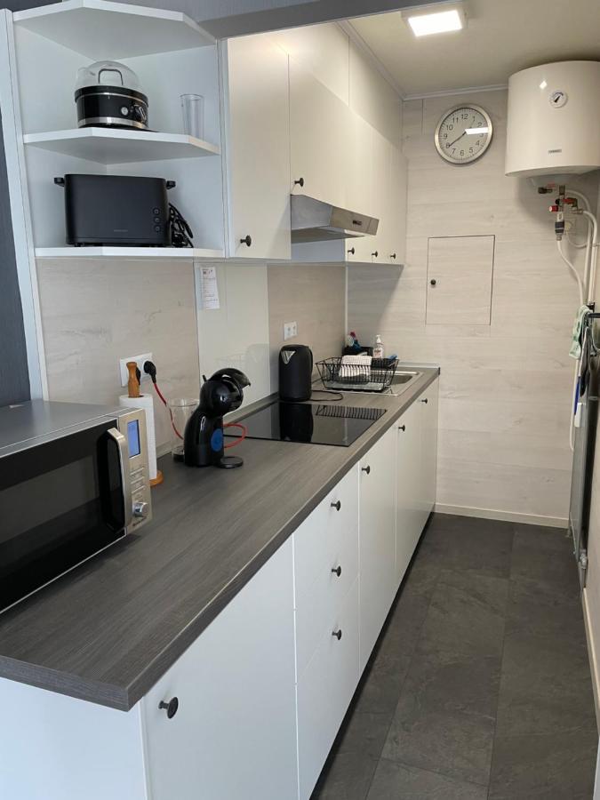 Studio Met Zeezicht Op Heldenplein Кнокке-Хейст Экстерьер фото